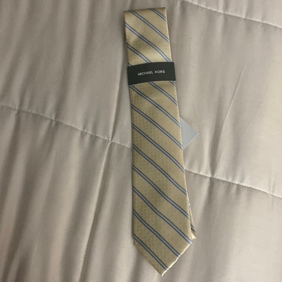 NWT Michael Kors Yellow and Blue Striped Tie - Picture 1 of 3